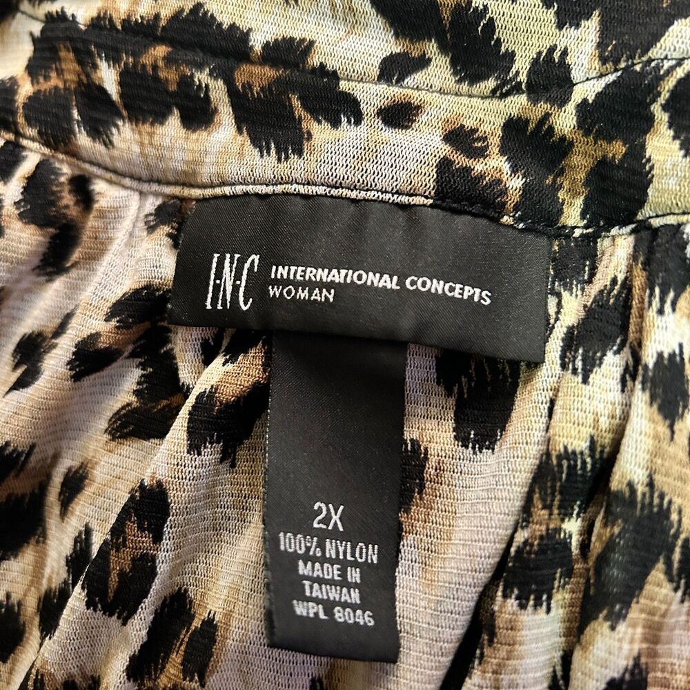 INC International Concepts Woman 2X Animal Print Ruffle Neck Top - Picture 4 of 6
